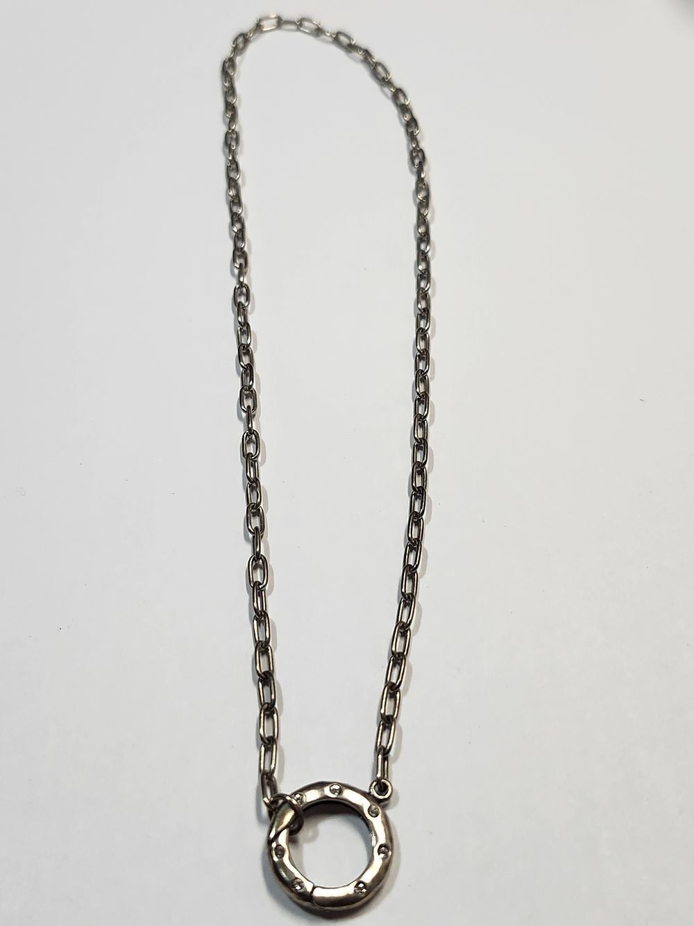G&H Sterling Silver Circle Pendant Necklace